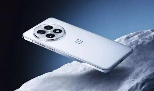 一加15最新爆料消息,性能与设计双突破，揭秘最新爆料亮点！”